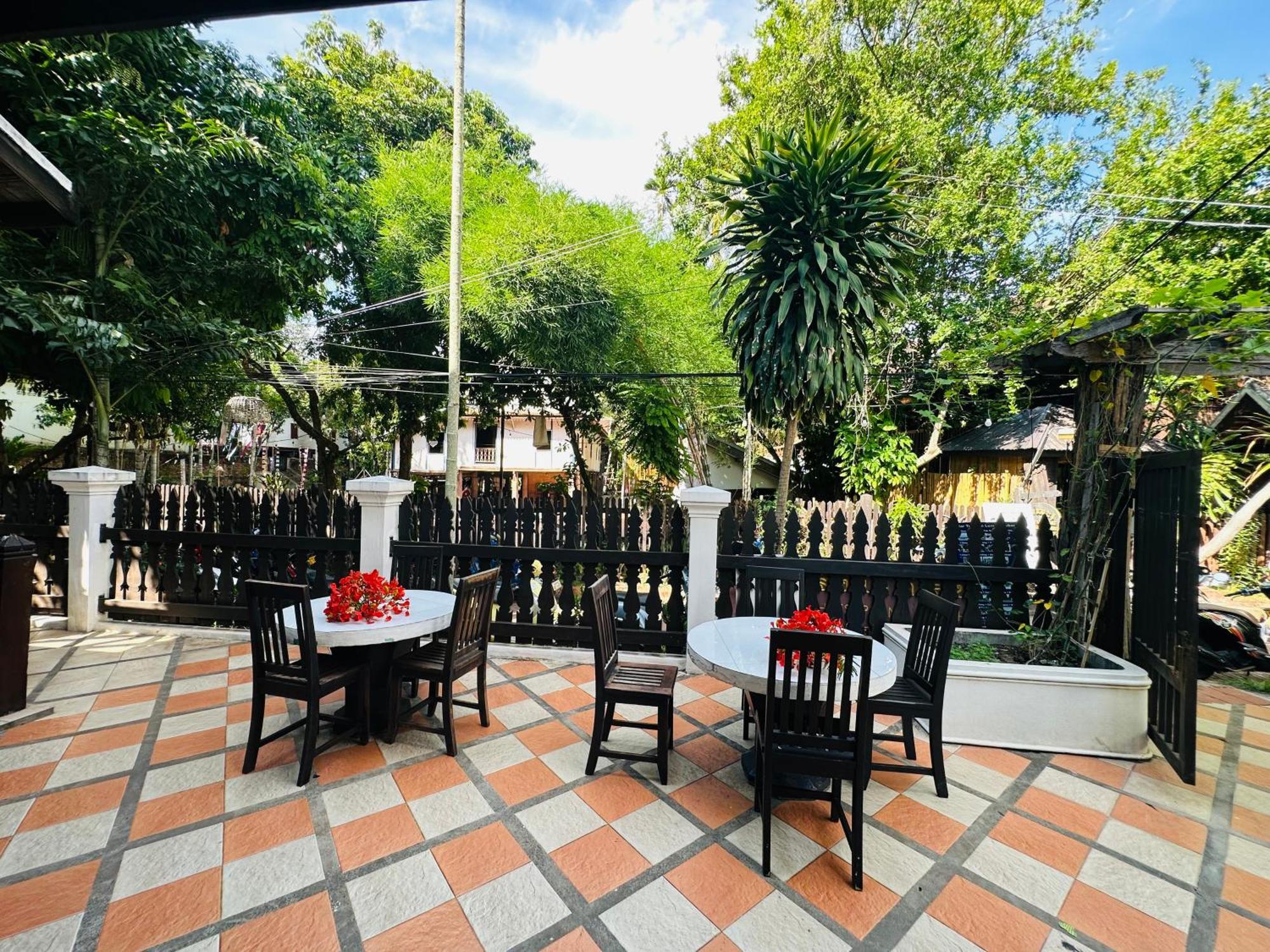 Thatsaphone Hotel Luang Prabang Zewnętrze zdjęcie