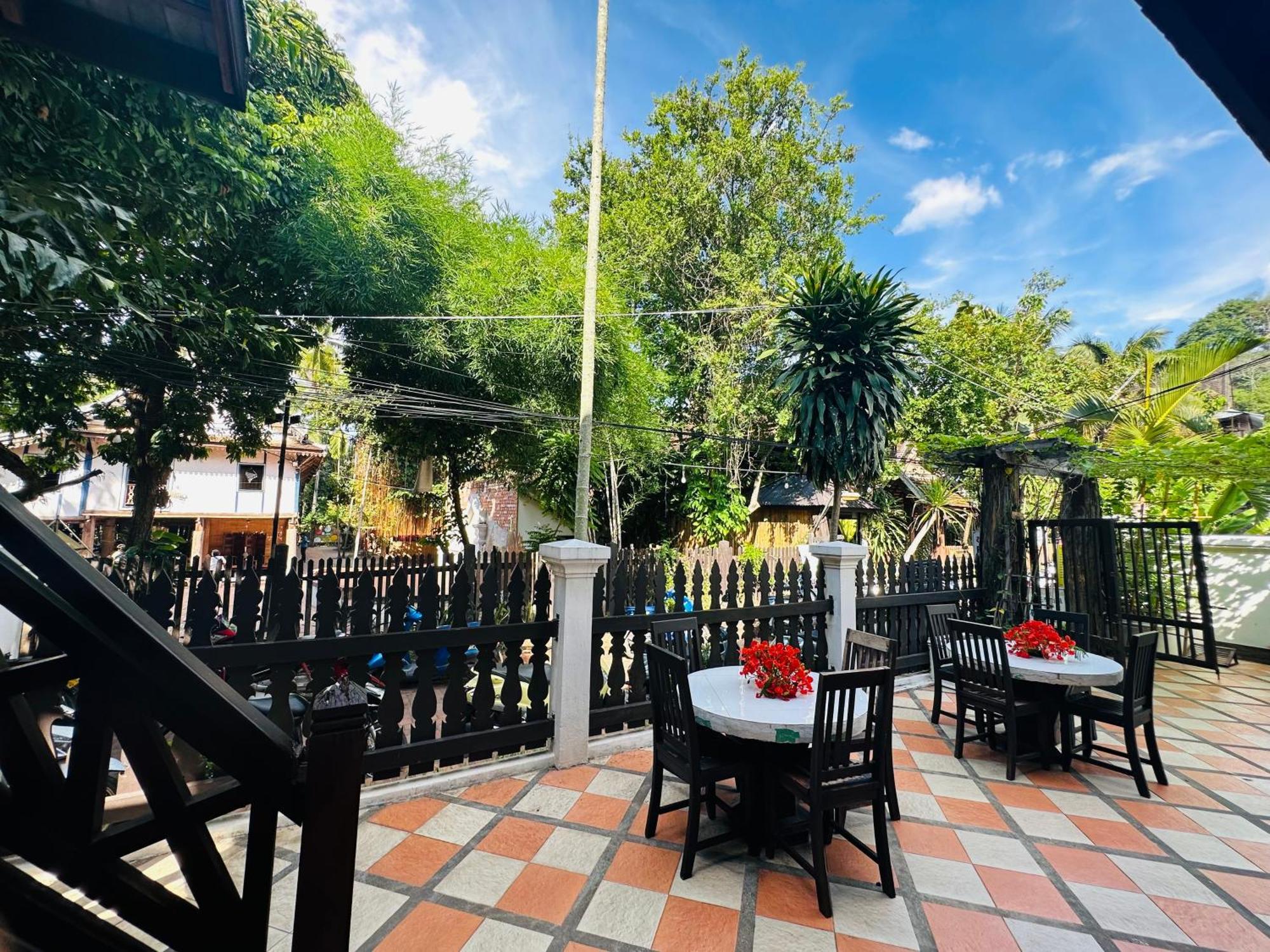 Thatsaphone Hotel Luang Prabang Zewnętrze zdjęcie
