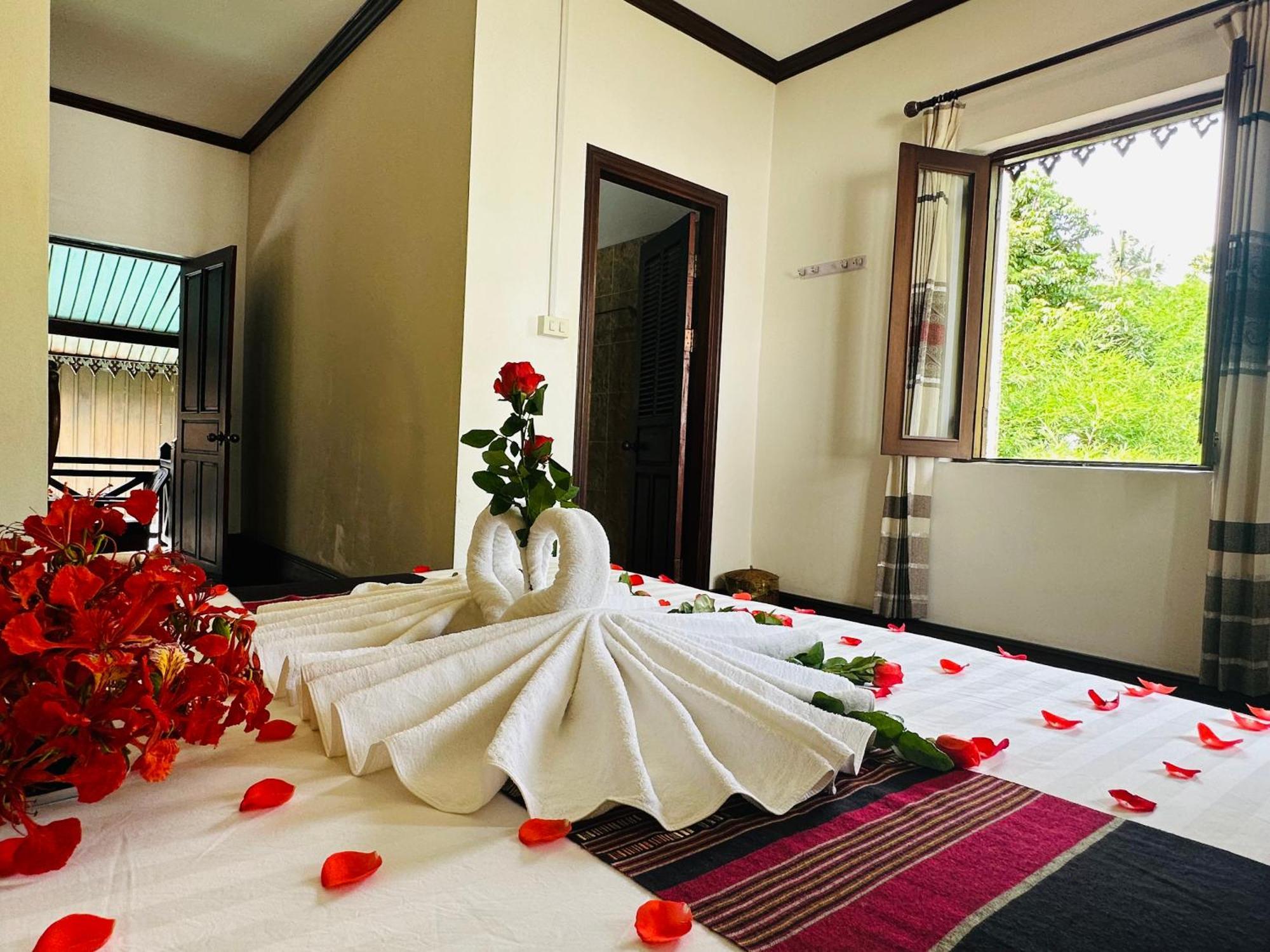 Thatsaphone Hotel Luang Prabang Zewnętrze zdjęcie